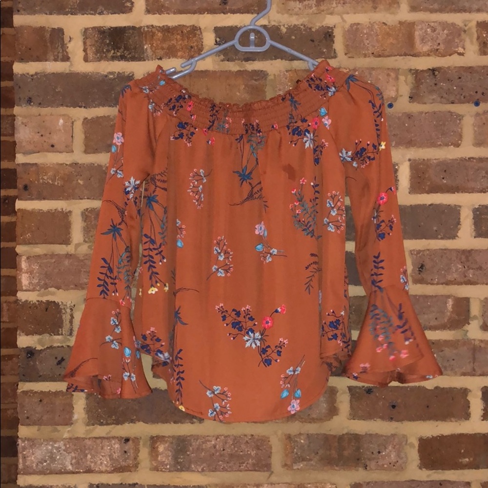 Floral top